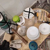 لوازم منزل و کفش و کاپشن و لباس کار و تابلو و