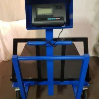 ترازو|ماشین‌آلات صنعتی|برخوار, |دیوار