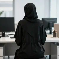 استخدام منشی کالارسان احمدی شیفت عصر