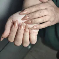 آف خدمات ناخن و اسپا