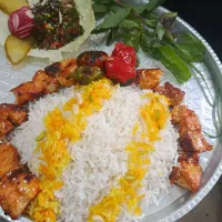 رستوران و غذا خانگی خانه خلاق خاتوزین