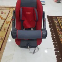 صندلی کودک خودرو