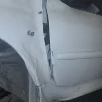 ماشین ۲۰۷ بی رنگ