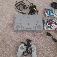 دو دستگاه سونی یک