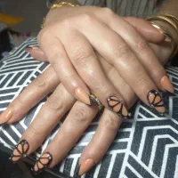 کاشت ناخن شهرک سیمرغ|خدمات آرایشگری و زیبایی|برخوار, |دیوار