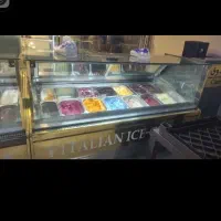 یخچال تاپینگ بستنی ویترینی و فیریزر و میزکار