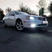 ماکسیما دنده ای مدل 2009 سفید مشابه صفر کم کارکرد