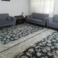 مبل راحتی در حد نو