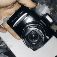 دوعدد دوربین حرفه ای canonوnikon|دوربین عکاسی و فیلمبرداری|ملارد, |دیوار