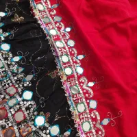 تعدادی لباس مجلسی و محلی زیر قیمت