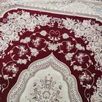 فروش فرش ۹متری رنگ لاکی تمام نخ دقت کنید۹متری|فرش|جهرم, |دیوار