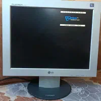 مانیتور در حد نو