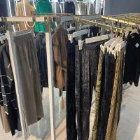 رگال و چوبکار لباس فروشی|فروشگاه و مغازه|تنکابن, |دیوار