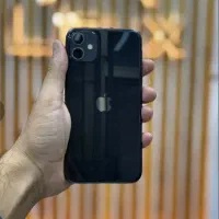 ایفون ۱۱ نرمال