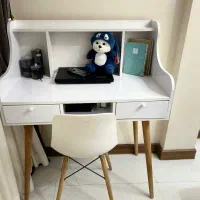 میز تحریر شیک