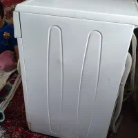 لباسشوی درحدنو|ماشین لباسشویی و خشککن لباس|صحنه, |دیوار