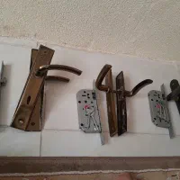 قفل و دستگیره