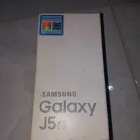 گوشی j5 ۲۰۱۶ سالم