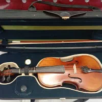 ویالن TF148|ویولن|اصفهان, باغ زرشک|دیوار