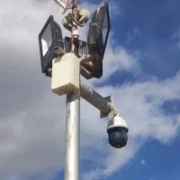 نصب و فروش و خدمات دوربین مداربسته،دزدگیرودرب برقی|دوربین مداربسته|برخوار, |دیوار