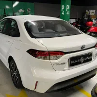 تویوتا لوین هیبرید / بنزینی