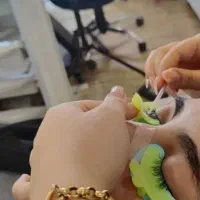 استخدام وآموزش تخصصی لیفت کره ای کاشت مژه آموزشگاه