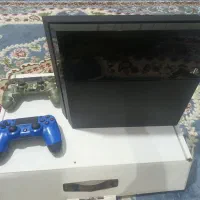 ps4  فت در حدنو همراه دو دسته اورجینال
