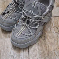 کتونی لژ دار در حد نو