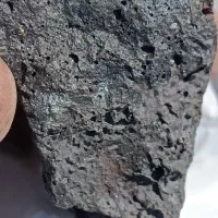 شهاب سنگهای مشکوک|جواهرات|قم, امامزاده ابراهیم|دیوار