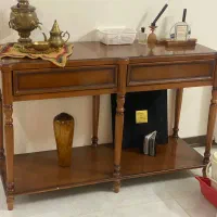 کنسول چوبی دو کشوعه به همراه اینه و شمع دان