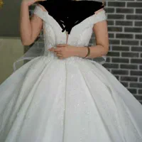 فروش لباس عروس کاملا سالم و تمیز کم کار|لباس|نیشابور, ۲۲ بهمن|دیوار