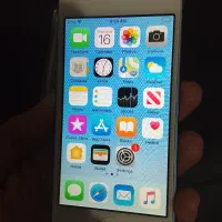 آیپاد تاچ نسل ۶ ۱۶ گیگ