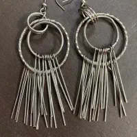 گوشواره رنگ ثابت