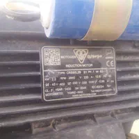 برقکار آیفون  تلفن24 ساعته رفع اتصالی|خدمات پیشه و مهارت|بیرجند, |دیوار