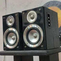 یک جفت بوکشلف رومیزی