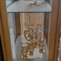 ویترین۲تومن،وسایل داخلش۳تومن،همش باهم۵تومن
