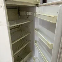 یخچال بدنه وموتور سالم