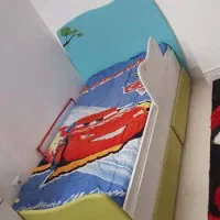 تخت خواب و میز تحریر|تخت و سرویس خواب|شهرکرد, |دیوار