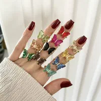 انگشتر پروانه ای کریستالی ۶۵ تومن