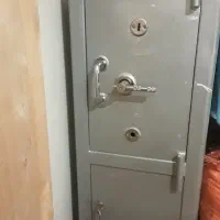 گاو صندوق|ابزارآلات|خلخال, |دیوار