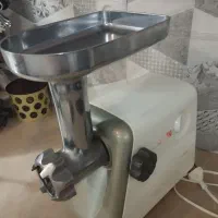 چرخ گوشت|خردکن، آسیاب، غذاساز|مهاباد (آذربایجان غربی), |دیوار