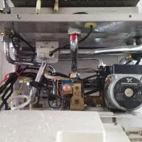 پکیج ایساتیس نیواستار|آبگرمکن، پکیج، شوفاژ|بروجرد, |دیوار