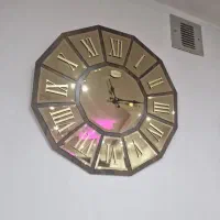 ساعت کاملا نو و سالم