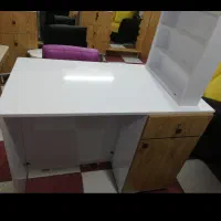 صندلی آرایشگاه میز ناخن|آرایشگاه و سالنهای زیبایی|ارومیه, |دیوار