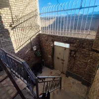 خانه-دوطبقه-معاوضه-میکنم