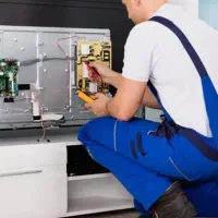 تعمیرات تخصصی تلویزیون با حمل نقل رایگان از منزل