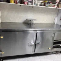 میز فریزر و یخجال قنادی و رستوران