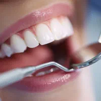 دستیار دندانپزشک و منشی