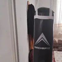 کیسه بوکس رادیس فیت مشکی