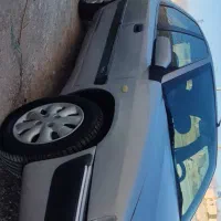 زانتیا 2000 با مشخصات عالی و لوازم جانبی